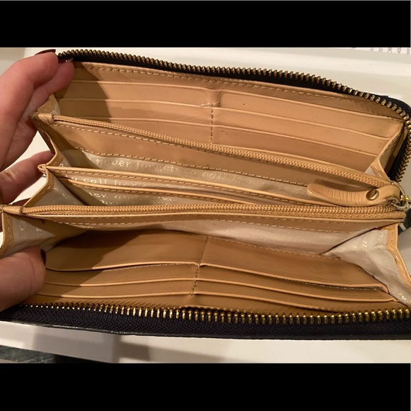 Kate Spade Navy Blue/White stripe wallet - Picture 7 of 7